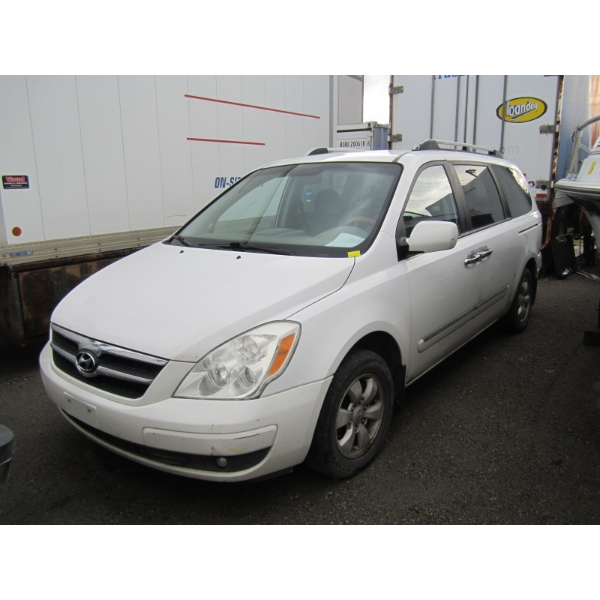 2007 HYUNDAI ENTOURAGE VIN KNDMC233X76016188 KMs 325,826