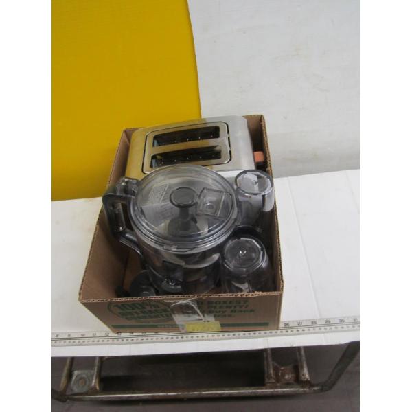 TOASTER & PART OF NINJA FOOD PROCESSOR