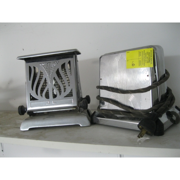 2 VINTAGE TOASTERS
