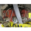 Image 3 : 3 VINTAGE ITEMS - GRINDER, ADD-ON FOR A HYDRAULIC PUMP, ETC.