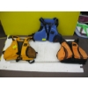 Image 1 : 3 LIFEJACKETS