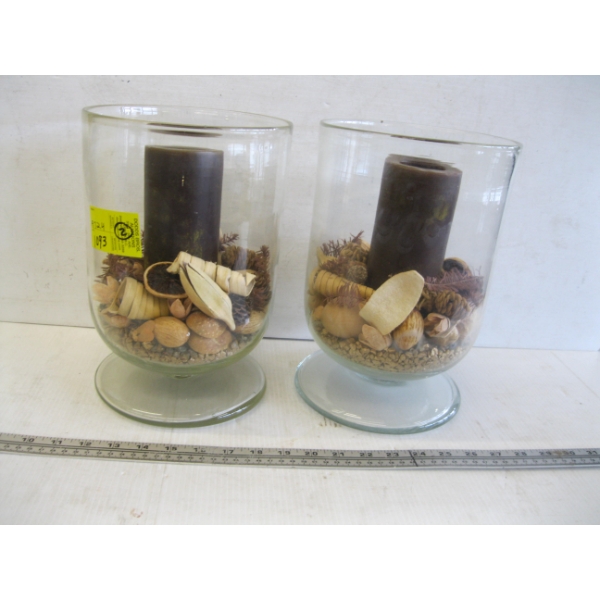 2 DECORATIVE GLASS CANDLEHOLDERS