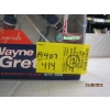 Image 4 : 2 HOCKEY FIGURINES