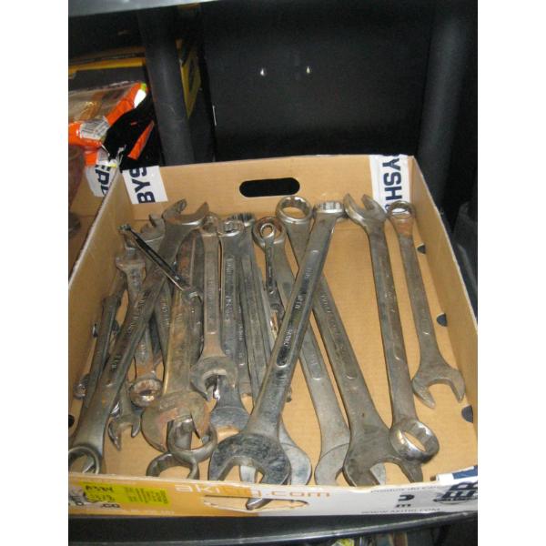 BOX OF COMBINATION WRENCHES