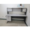 Image 2 : GREY & BLACK DESK UNIT