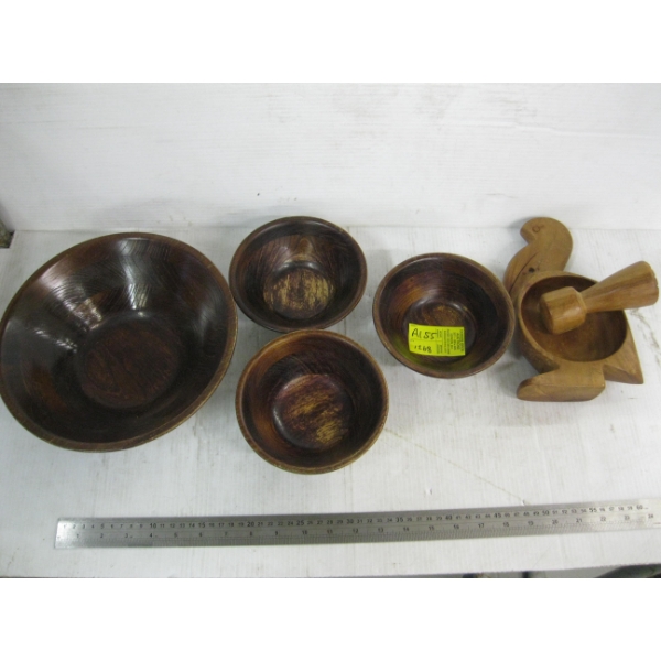 MORTAR & PESTLE & SALAD BOWL SET
