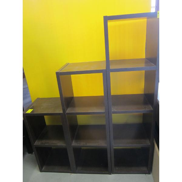 STAIR STEP CUBBYHOLE SHELF UNIT