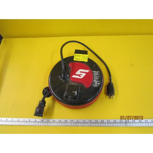 SNAP ON RETRACTABLE CORD REEL