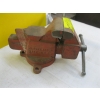 Image 4 : 2 SM. BENCH VISES