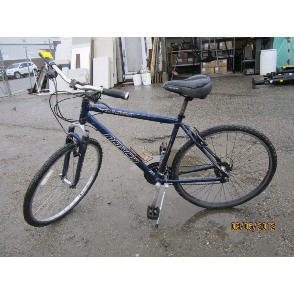 NORCO MALAHAT FRONT SUSPENSION MOUNTAIN BIKE