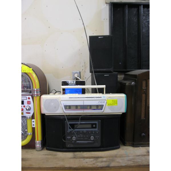 TECH COUNTERTOP RADIO CD PLAYER W/EXTRA SONY SPEAKERS & A PANASONIC DUAL CASSETTE RECORDER