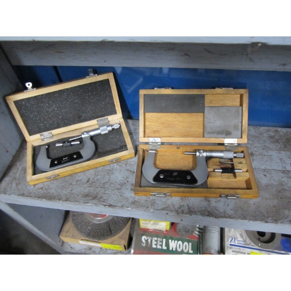 2 MICROMETERS