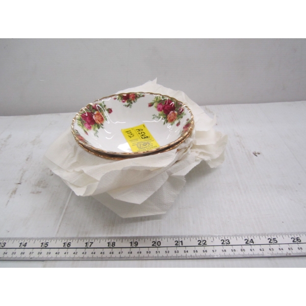 8 ROYAL ALBERT OLD COUNTRY ROSE BOWLS