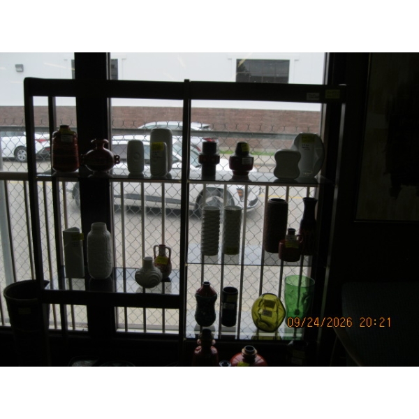 MCM GLASS & WOOD SHELF UNIT