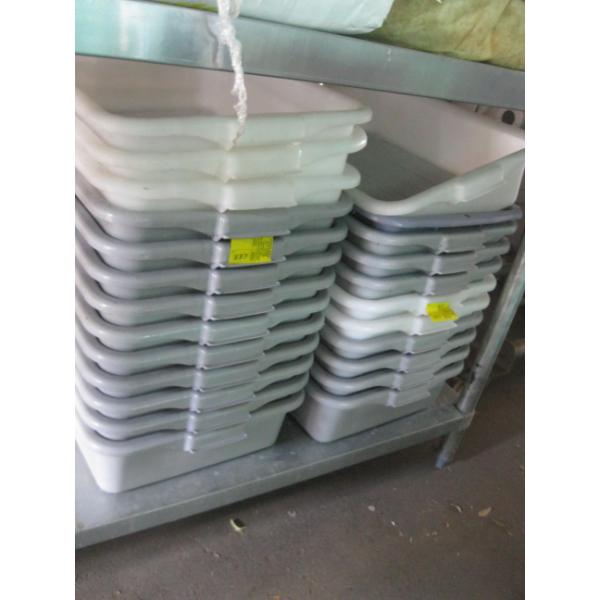 LG. LOT OF RESTAURANT BINS