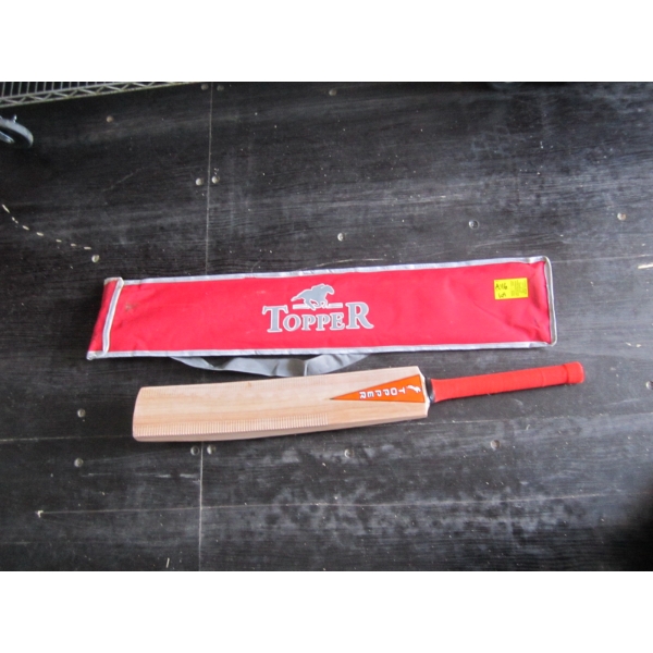 TOPPER CRICKET BAT W/BAG