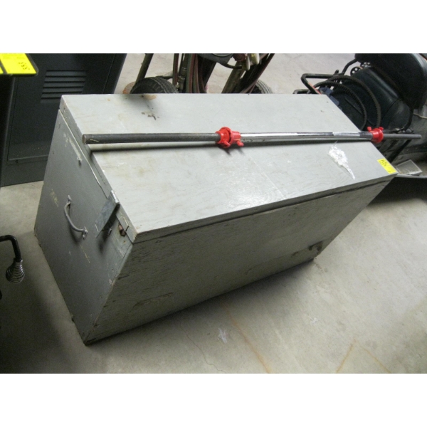 WOOD STORAGE BOX W/ASST. WEIGHTS & BAR
