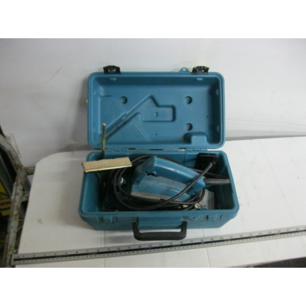 MAKITA POWER PLANER