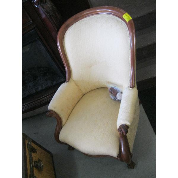 ANTIQUE BALLOON BACK CHAIR W/ORNATE CARVED LEGS