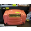 Image 1 : PINK BAKELITE RADIO
