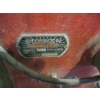 Image 4 : 3 VINTAGE ITEMS - GRINDER, ADD-ON FOR A HYDRAULIC PUMP, ETC.