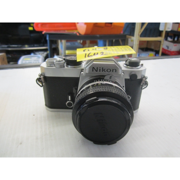 NIKON CAMERA