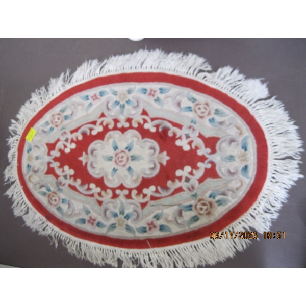 OVAL AREA CARPET