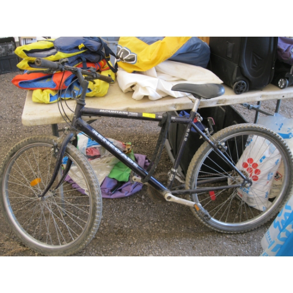 RENEGADE MOUNTAIN BIKE