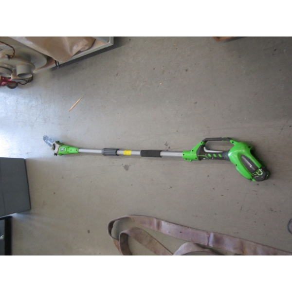 40V CORDLESS GREENWORKS LONG ARM CHAINSAW/PRUNER