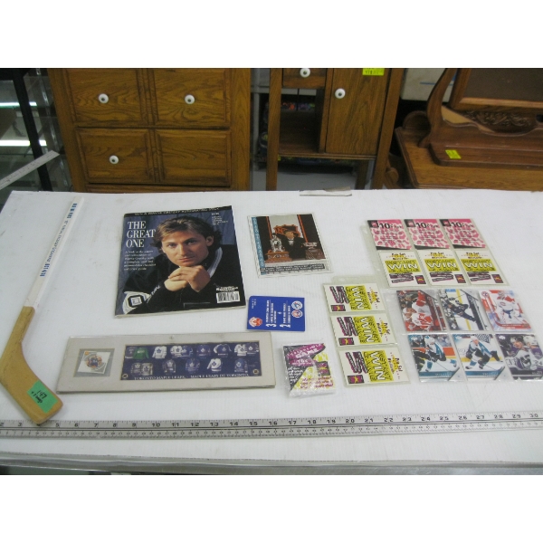 ASST'D GRETZKY HOCKEY MEMORABILIA