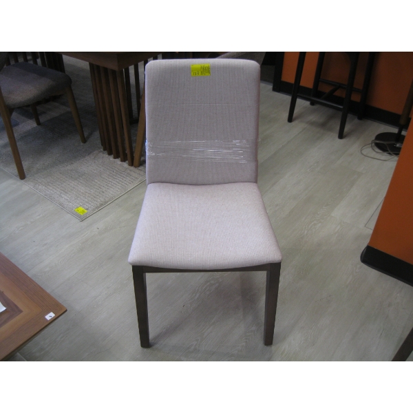 LIGHT COLORED WOOD FRAMED UPHOLSTERED DINING CHAIR
