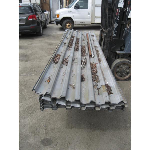 14 SHEETS OF HEAVY DUTY ROOFING MATERIAL