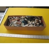 Image 1 : FLAT OF COSTUME JEWELLERY
