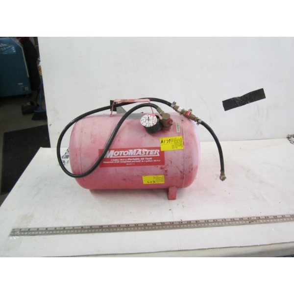 HOT WATER TANK