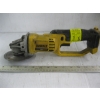 Image 2 : DEWALT 20V IMPACT GUN & ANGLE GRINDER W/BATTERY & CHARGER