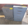 Image 4 : OFFICE DESK W/2 FILING CABINETS