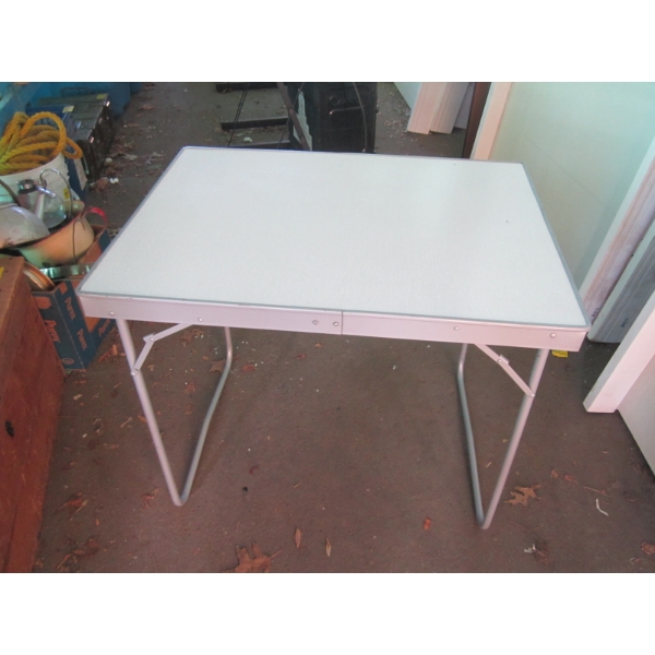 2 - FOLDING SINGLE CAMPING TABLES