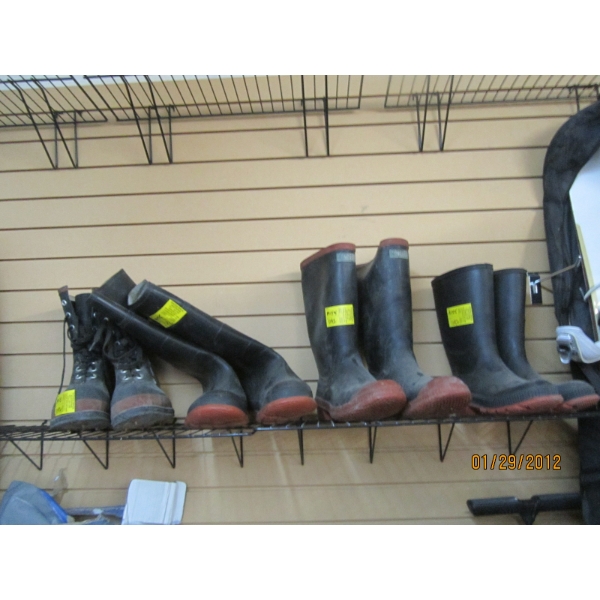 3 PAIRS VARIOUS SZ GUMBOOTS, SPIKED BOOTS