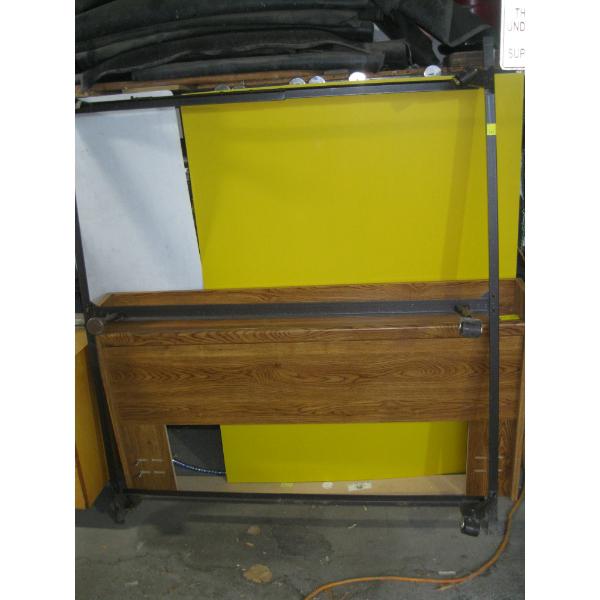 HEADBOARD & ROLLER FRAME