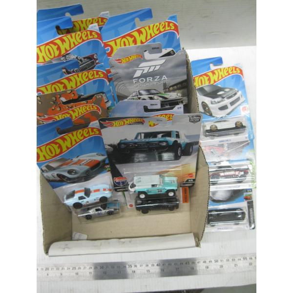 HOT WHEELS CARS