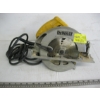 Image 1 : DEWALT CIRCULAR SAW