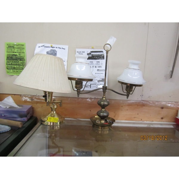 2 BRASS LAMPS - BOTH WORK