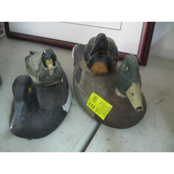 4 WOODEN DUCKS