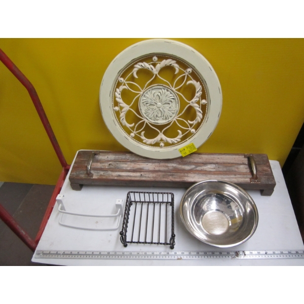 MISC. WOODEN TABLE TRAY, MIXING BOWL, WALL HANGING, NAPKIN HOLDER, ETC.