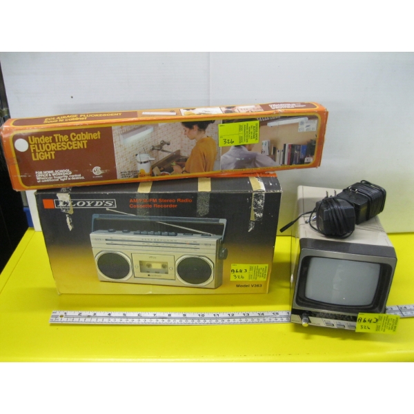 LLOYDS PORTABLE STEREO & PANASONIC 4" TV/RADIO
