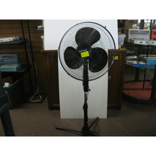 3 SPEED FLOOR FAN