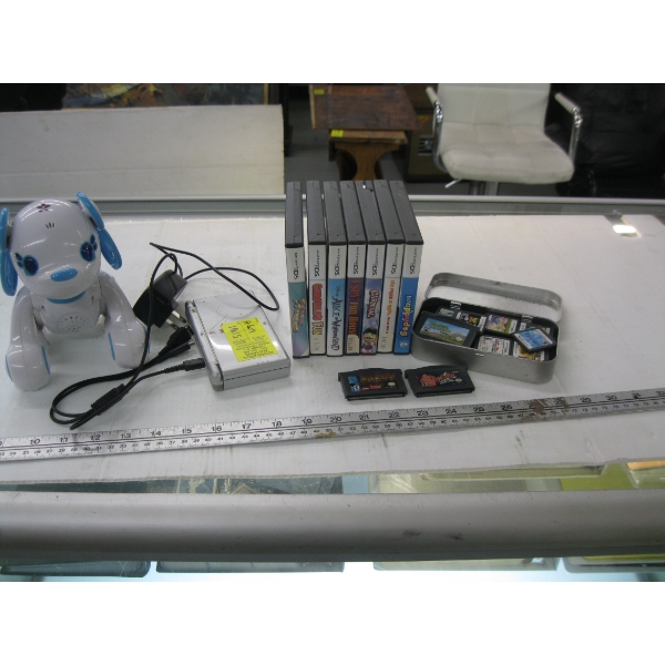 NINTENDO DS W/ASST. GAMES & ACCESS.