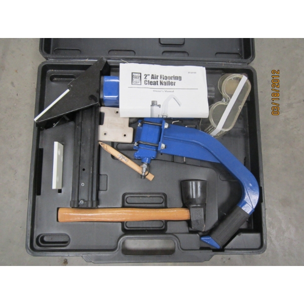 CASED 2" AIR FLOORING CLEAT NAILER