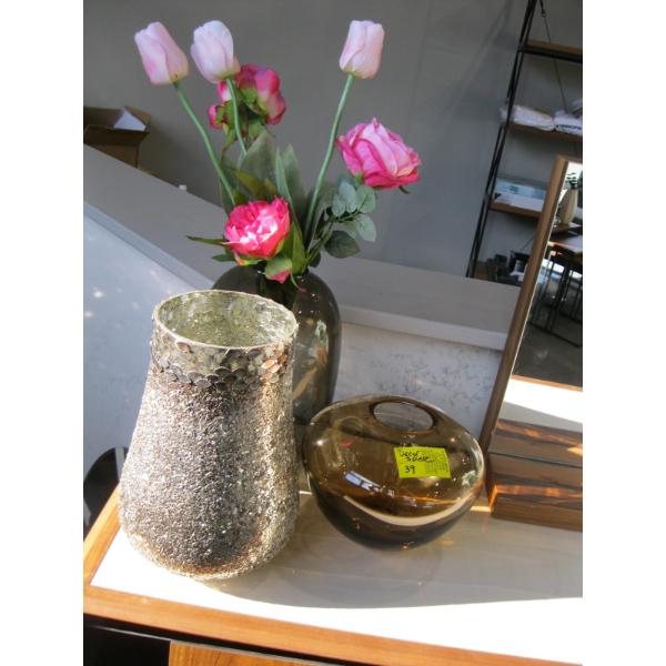 3 PIECES OF DÉCOR