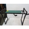 Image 6 : GARDEN SEAT & BLACK & DECKER HEDGE TRIMMER